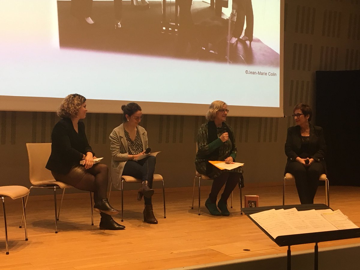 ENA_5050's tweet photo. Aujourd’hui, nous sommes avec les #voixdestras pour discuter femmes et #musique à @ENA_fr Saviez vous que seulement 4% des chef.fes d’orchestre français sont des #femmes ?! https://t.co/pR8gLjccLL