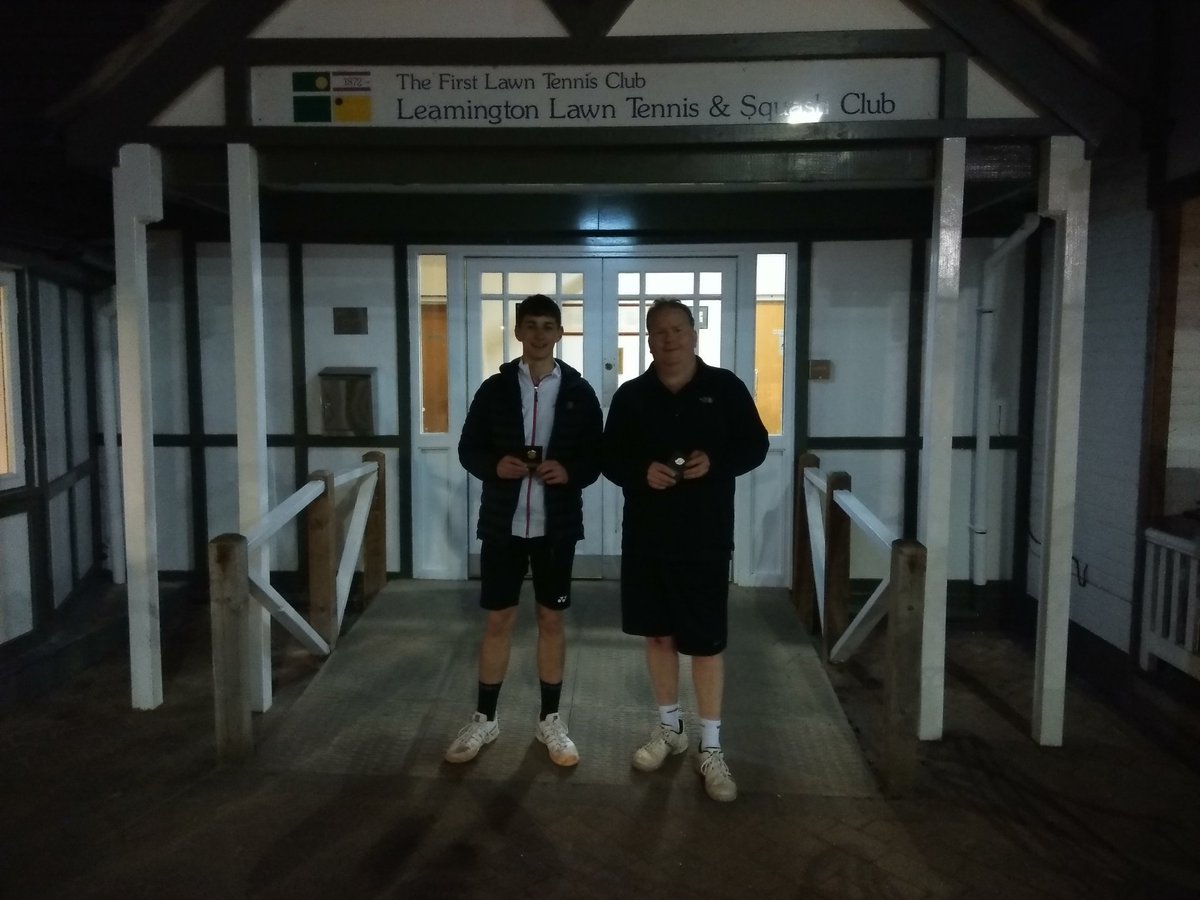 PillingerTennis's tweet photo. Late finish to the grade 4 men's event at Leamington on Saturday.  16 players.  1 Charlie 2 Ben https://t.co/B63yikXkwD