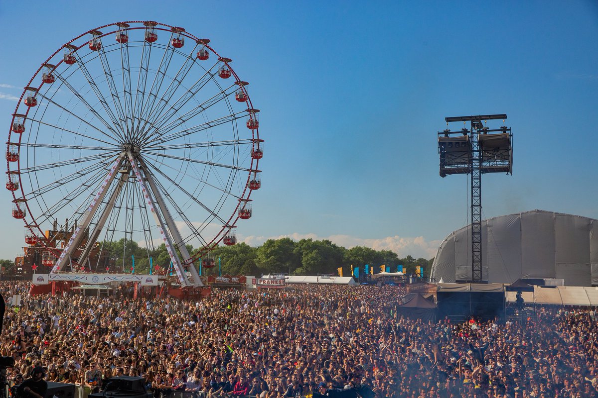 Parklifefest's tweet photo. Sun: Out 🌞
June: Pending ☺️ https://t.co/kDh85dVieT