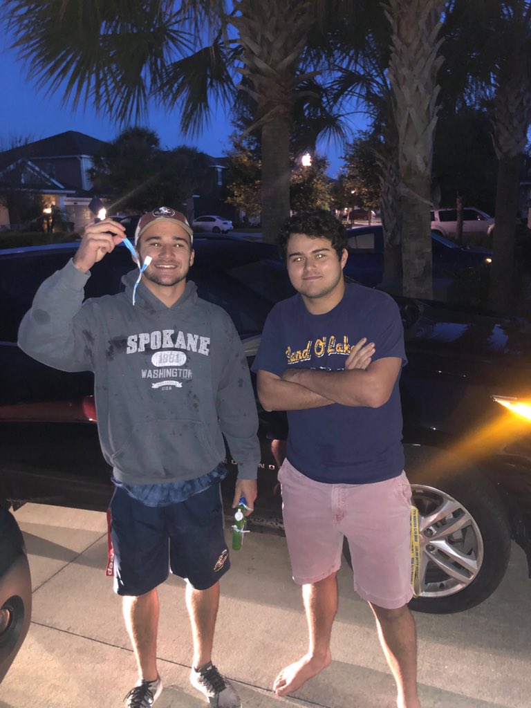 lolhswaterwars1's tweet photo. Soggy style:3 Squirt up your skirt:4 https://t.co/0jhKYVDIKK