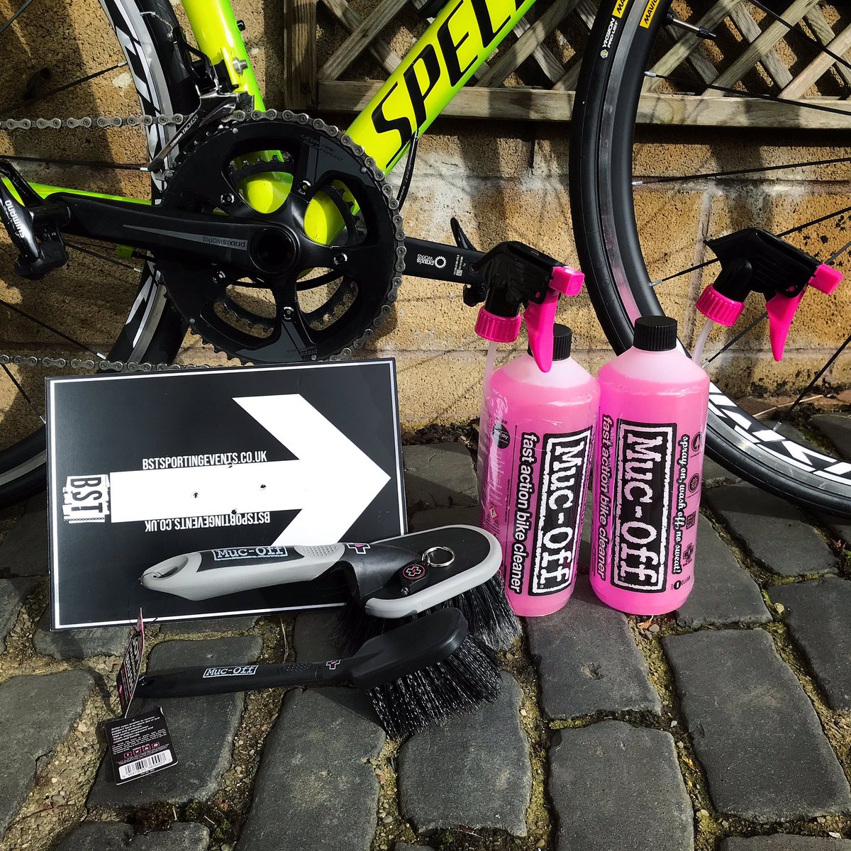 BSTsport's tweet photo. Head over to our Facebook page to enter the current prize draw!
#cycling #cumbria #sportive #win 
https://t.co/yEREXsV8K5 🚴🏻‍♂️🚴🏻‍♀️🚴🏻‍♂️🚴🏻‍♀️ https://t.co/OEmNJLUziC