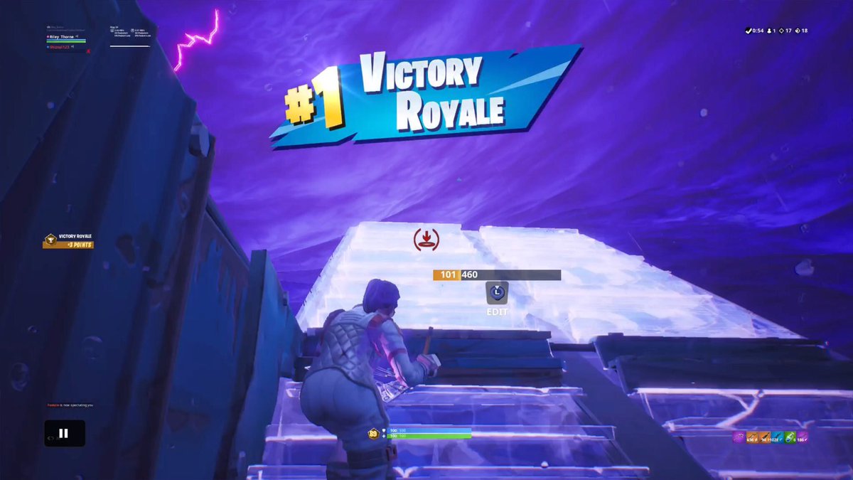 Riley__FN tweet picture