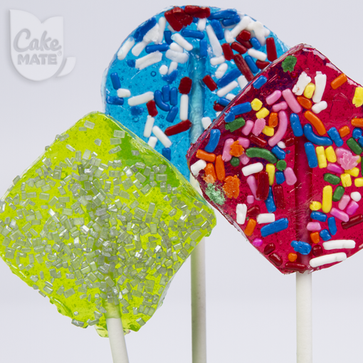 CakeMateDessert's tweet photo. Rainbows and sprinkles and sugar, oh my! We're in #LOVE with these delicious, #homemade lollipops. They're super easy to make, and completely customizable! What would you put in your #lollipop?
.
#NationalSomethingOnAStickDay https://t.co/82UuSI1lov
