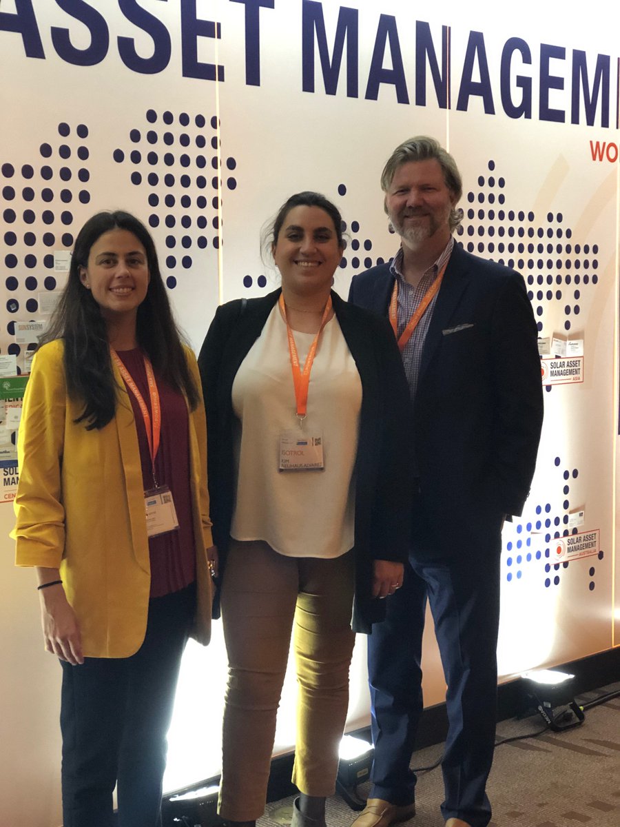 isotrol's tweet photo. We would like to thank everyone who have wanted to know more about #Isotrol and #Bluence at #Solar Asset Management-North America 😀 And thank @solarplaza for organizing such a valuable event! 📸 Mercedes Cobos, Kim Neuhaus and Dave Sailor, VP Strategic Partnership at Isotrol USA https://t.co/i91jRsyh8H