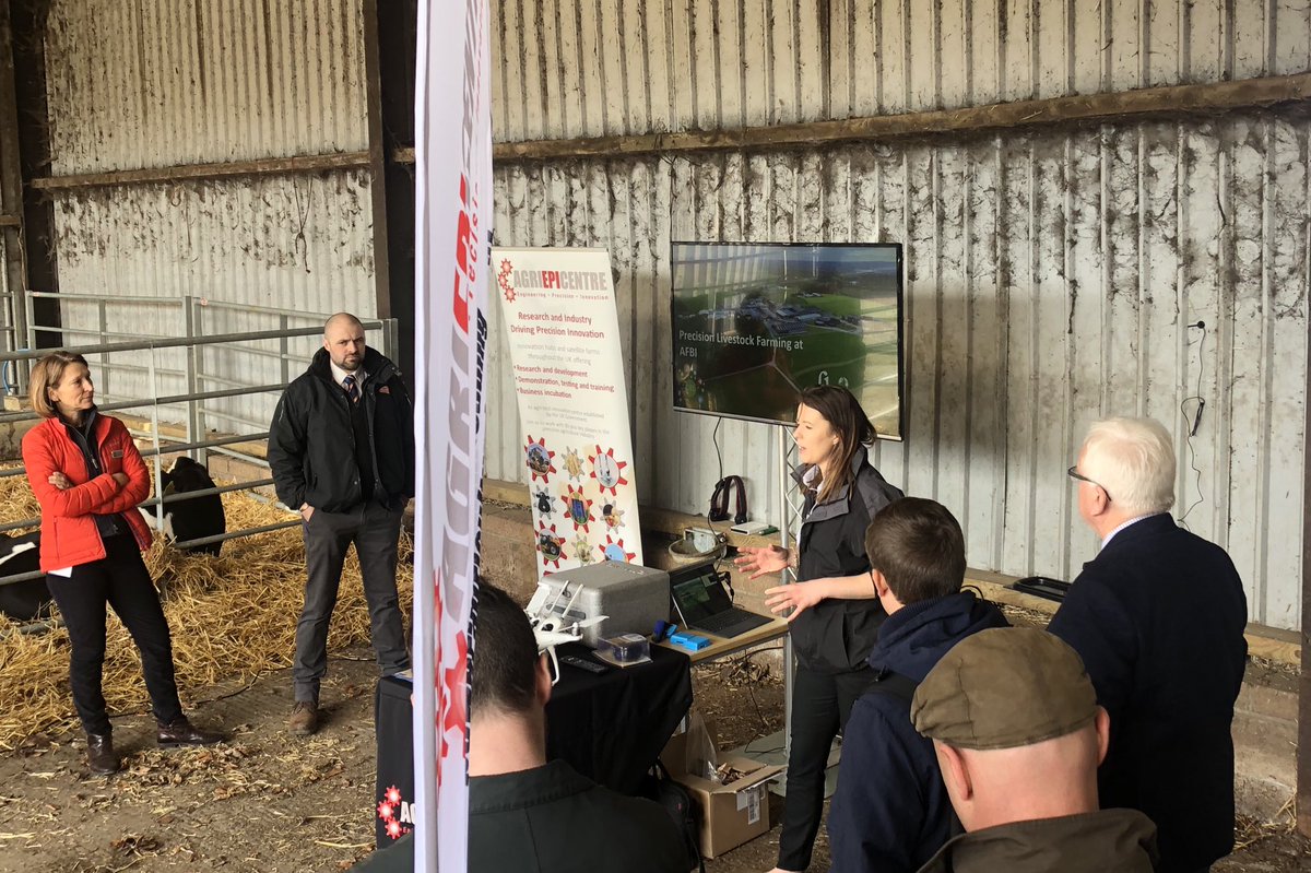 simondocvet's tweet photo. @AFBI_NI’s @dmcconnell0 flies flag for #NorthernIreland expertise in #precision #grassland management applied to the #dairy herd at @innovateuk #livestock event at Cockle Park Farm as members of @CIELivestock1 - also an opportunity to showcase DEXA scanner! #AgriTechIsGREAT 🐮 https://t.co/3KEXAxmgnS
