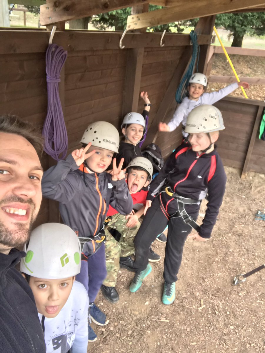 GEPSClass6's tweet image. Ready for climbing...