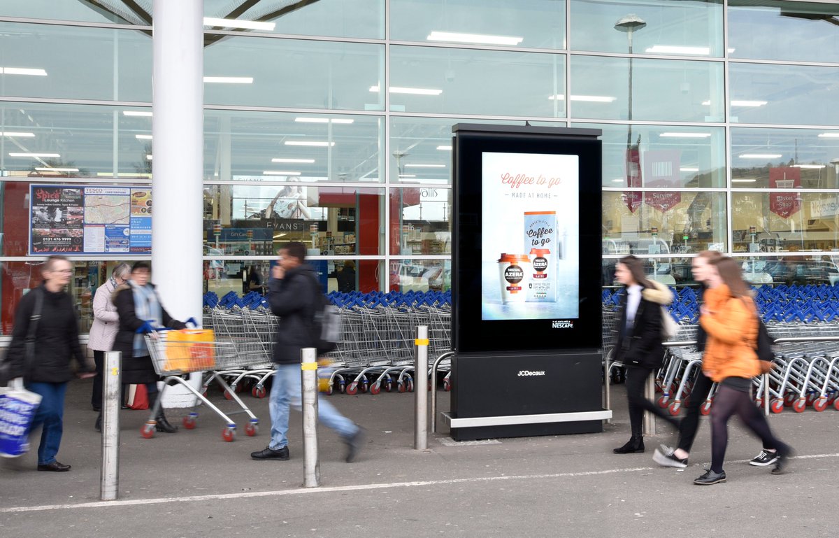 JCDecauxGlobal's tweet photo. FMCG brands need to find ways to focus on brand building and catching the consumer at the last point of contact; all of which can be enhanced through outdoor advertising (#OOH). Read more here: https://t.co/iquhgLW2x9 #JCDBlog https://t.co/sIhycwbaKd