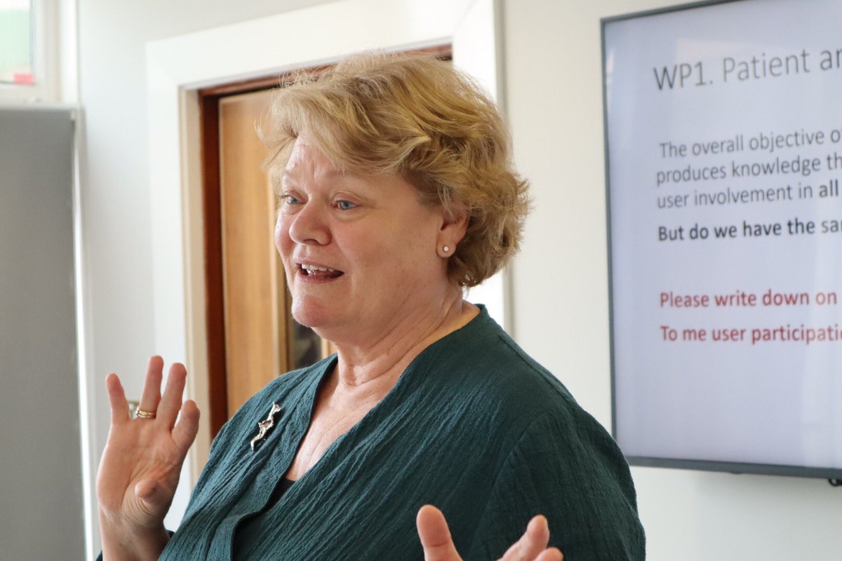 arc_wessex's tweet photo. How do we we involve people with #Parkinsons with the #optimpark research work? Across all our countries how can we make sure patients and carers have their say? https://t.co/xdyF4EaCoe using dialogue model with @mcportillov @SouthamptonGeri @RDsouthampton @HSciences https://t.co/gTPjZBgudM