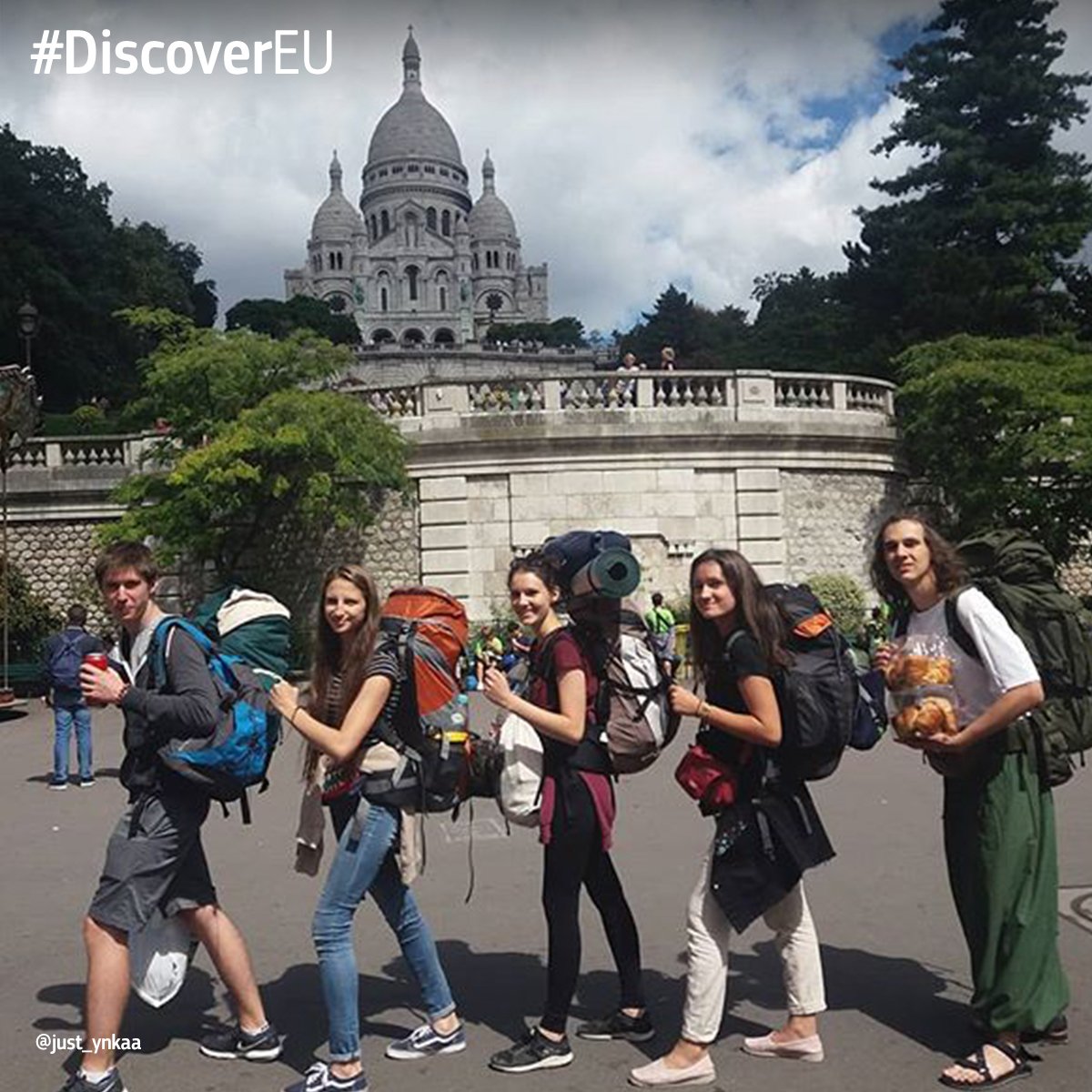 Loved visiting Europe’s beautiful culture during your #DiscoverEU trip? 😊 Why not share your experiences at the 🇪🇺 #YouthWeek between 29/04 &amp; 05/05 📅. Register your own event &amp; check out other cool things happening near you 👉 youthweek.eu  #EUandME