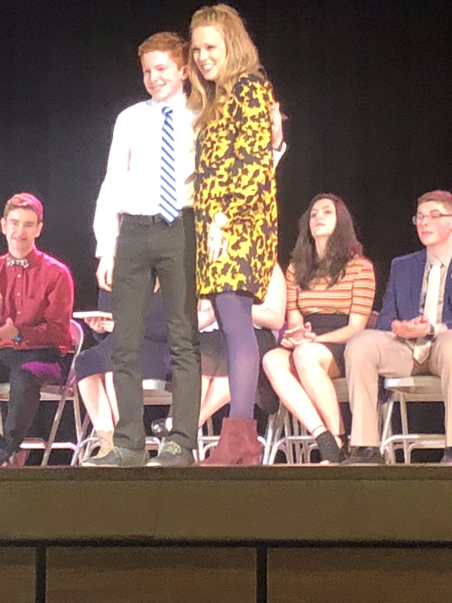 nankr1120's tweet photo. I am so proud of each of these beautiful students who were pinned into National Junior Honor Society last evening. Blessed and humbled to pin my former student Zach Landry who continues to set goals and crush them! #P3 #VikingPride #Nan3EDU #HopewellStrong #TeachersOfImpact https://t.co/WLZt2DXgtK