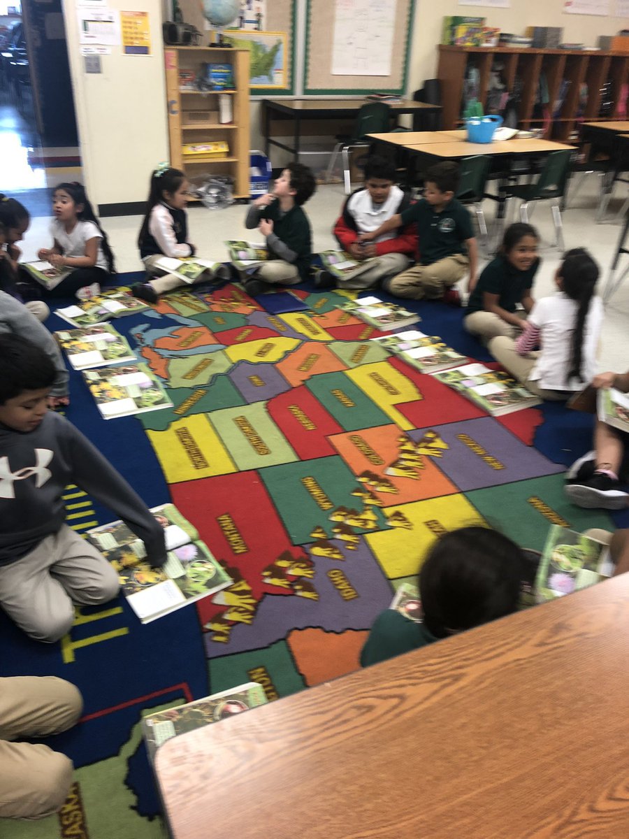 MrGutierrez5's tweet photo. Using our multiple response strategy, 2nd graders discuss what they have read on camouflage and adaptation.
@HBGonzalezES #hbg_senators #borntokick #livetoscore #buildingscholars #superspruce #dallasschools https://t.co/cEu8yppu6E