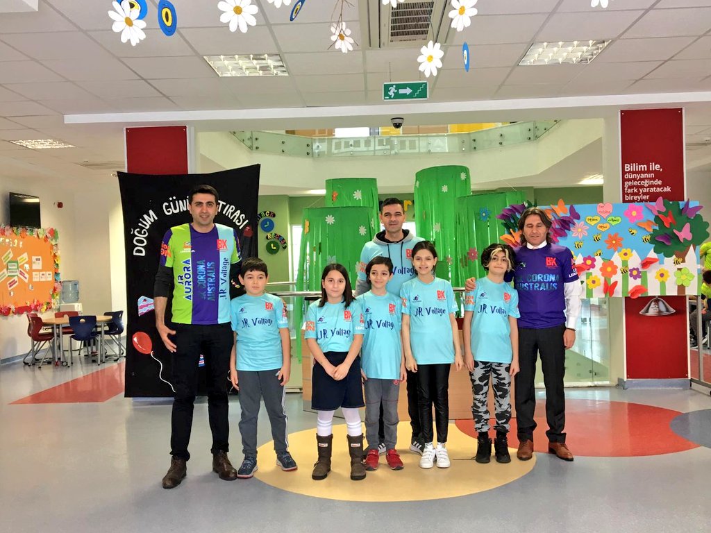 6 Nisan'da gerçekleşecek olan Minik Bilim kahramanları buluşuyor jr fll turnuvasına hazırız. Robotik takımlarımız jr Voltage, jr Aurora, jr Corona’ ya başarılar dileriz.😊👍🏻👏🏻💪🏅🏆