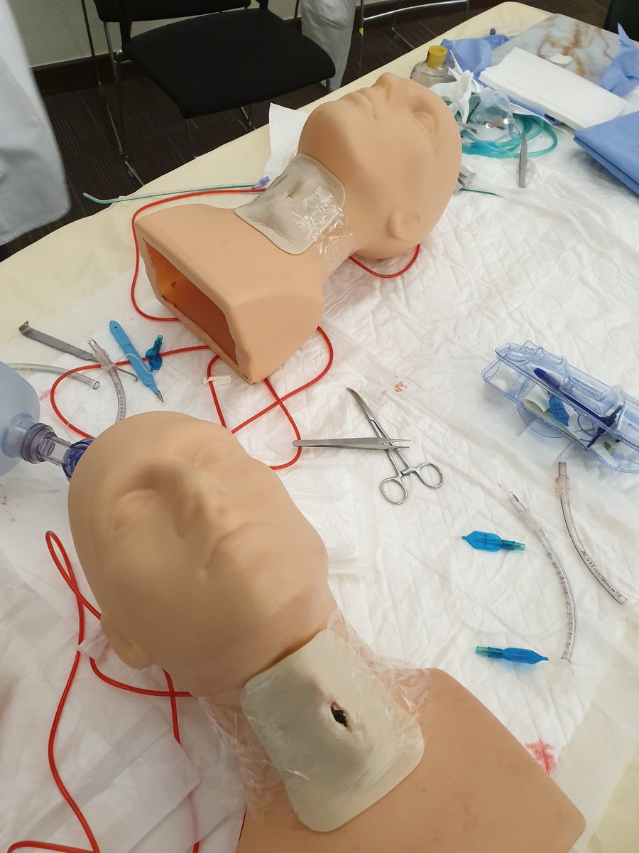 malsalamah1's tweet photo. The low cost workshop "Lets relieve some pressure"  @EM3Sym what a great job by our two directors. @arwaAlmadani @GhMerdad https://t.co/XJG4aYYJ7I