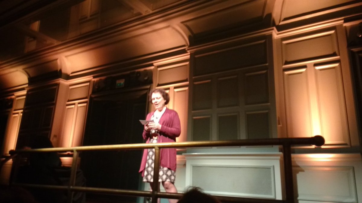 ErfgoedLeiden's tweet photo. Na de opening door @PStheaterLeiden en @BlauweUur 7 pitchers aan t woord over hoe erfgoed telt in Leiden! Van citymarketing, digitale bouwstenen, het verhaal vertellen en verhalen ophalen @LeidenMarketing @sieboldhuis #esl19 https://t.co/wAhDABkVAe