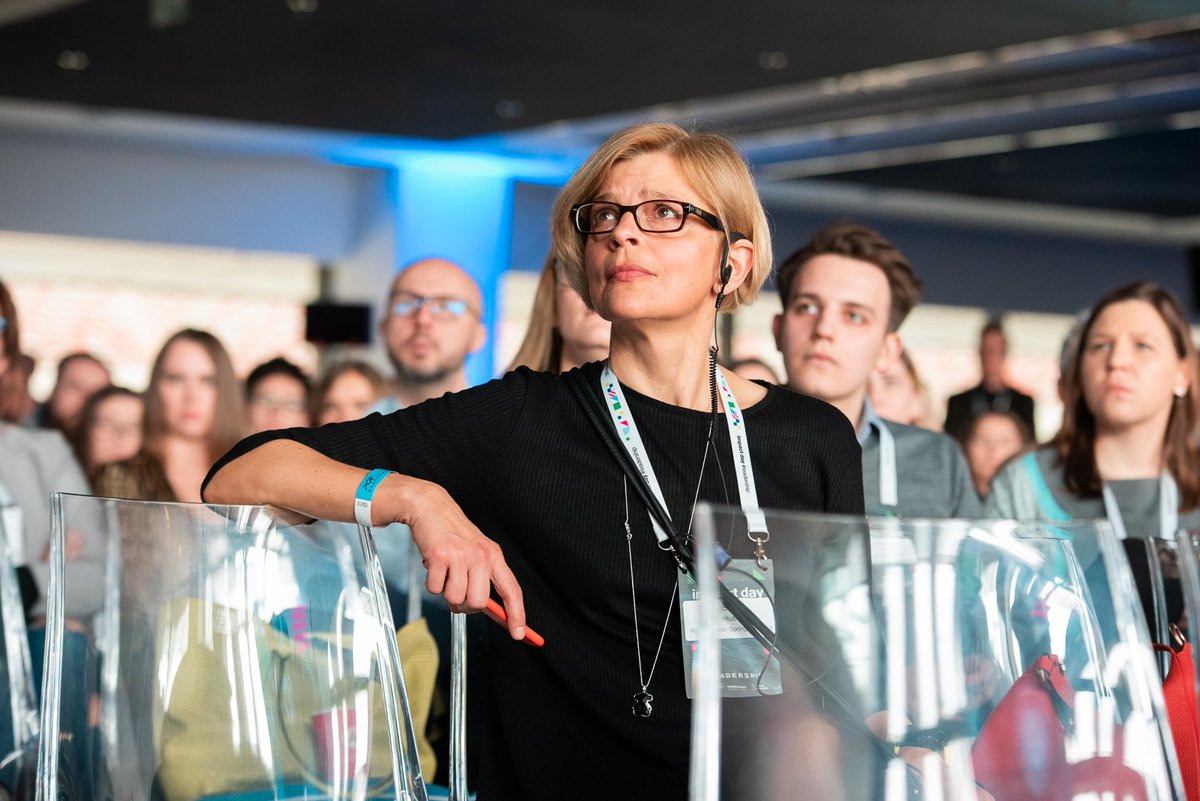 MediaImpactPol's tweet photo. Kapitan naszych organizacyjnych sterów, koordynatorka Ewa ❤️ 
Wszyscy pracujemy ciężko by wasze przeżycia były niezapomniane!
#ImpactDay #leadership https://t.co/Dv2VNWGqFn