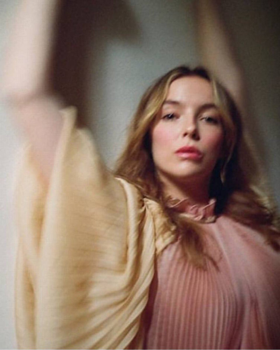 FanKilling's tweet photo. New * #JodieComer @NYMag. Article is not out yet, will be shortly. https://t.co/4qMI9uJlCX