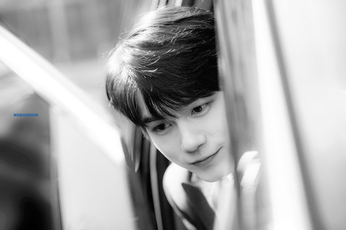 Narcissism_ong's tweet photo. 🌟NOIR🌟 #옹성우 #OngSeongWu https://t.co/Q3nwf9DS2T