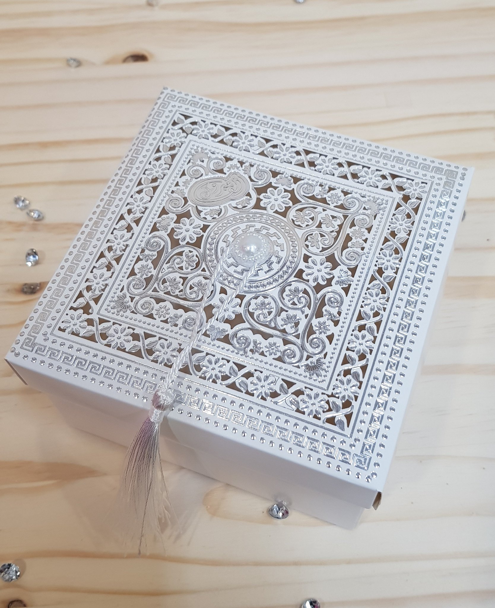 Dounia Mariage Boites Gateaux T Co 0knrv0dnc5 Fairepart Carteinvtation Boitegateaux Boitedragee Mariage Ajouter Le Produit Dans Le Panier Taper Votre Texte Recevez La Mise En Page Par E Mail Sous 24h L Impression S Effectue