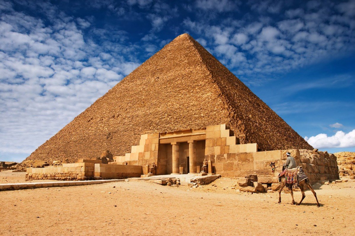 PoesiasFlutuam's tweet photo. Lugares que inspiram poesias....

- Pirâmide De Quéops - 

#piramide #piramid #queops #gizé #egito #natureza #nature #naturezabrasil #naturezaemfoco #jgb #poesiasflutuantes #nature #naturephotography #naturelovers #naturephoto #natureart #naturepic #naturelife https://t.co/ncPnPW1w3V