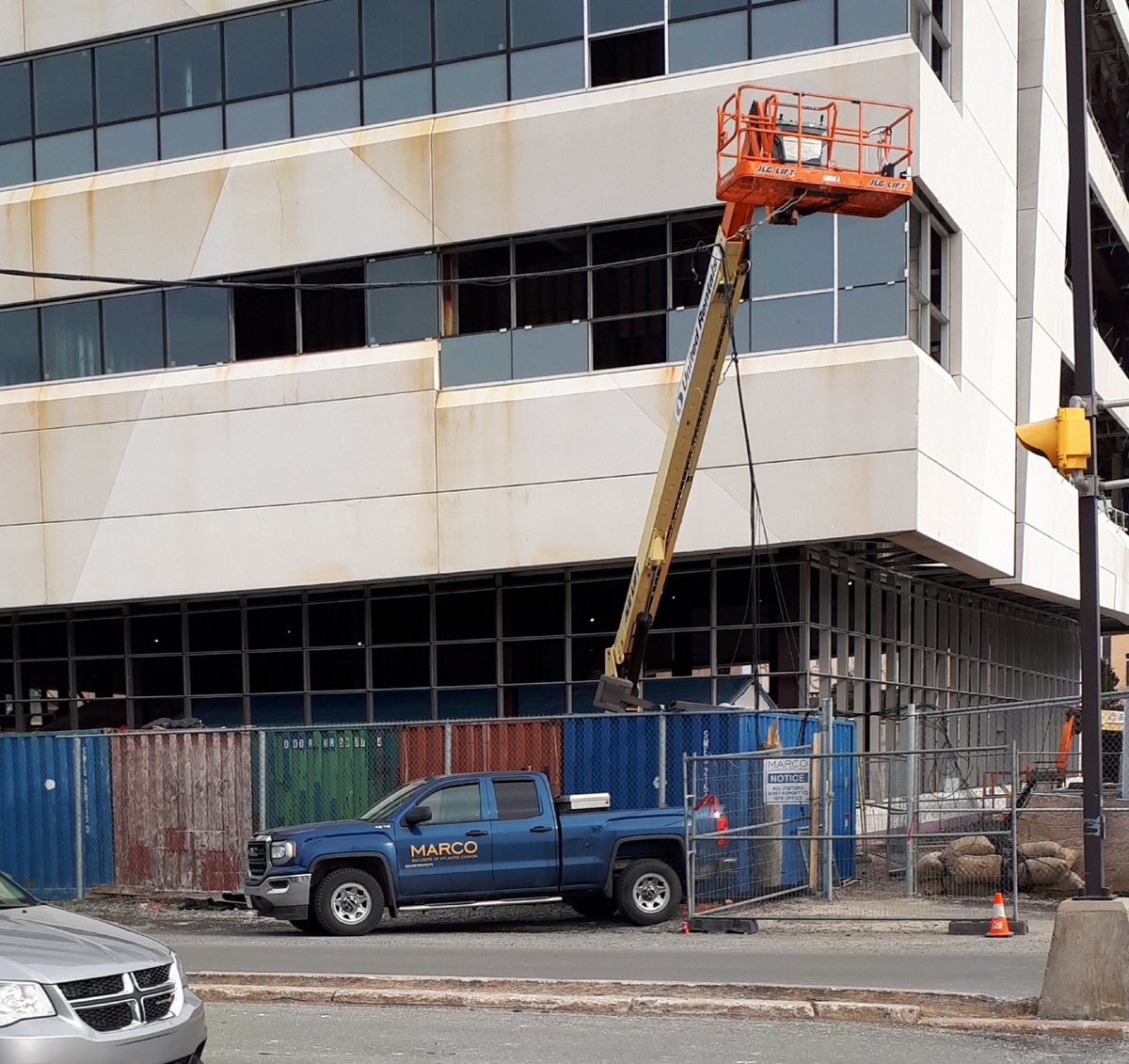 RedHedWudpecker's tweet photo. Looking forward to the future #workplacesafety / hazards training sessions for this temporary hydro pole solution. #workplacefail .@SafetyNL .@Marcogroup .@JPS_GovNL .@MemorialU .@UnitedRentals .@NLHydro .@ServiceNL_ .@PremierofNL #nltraffic https://t.co/ZjFLEBXBY0