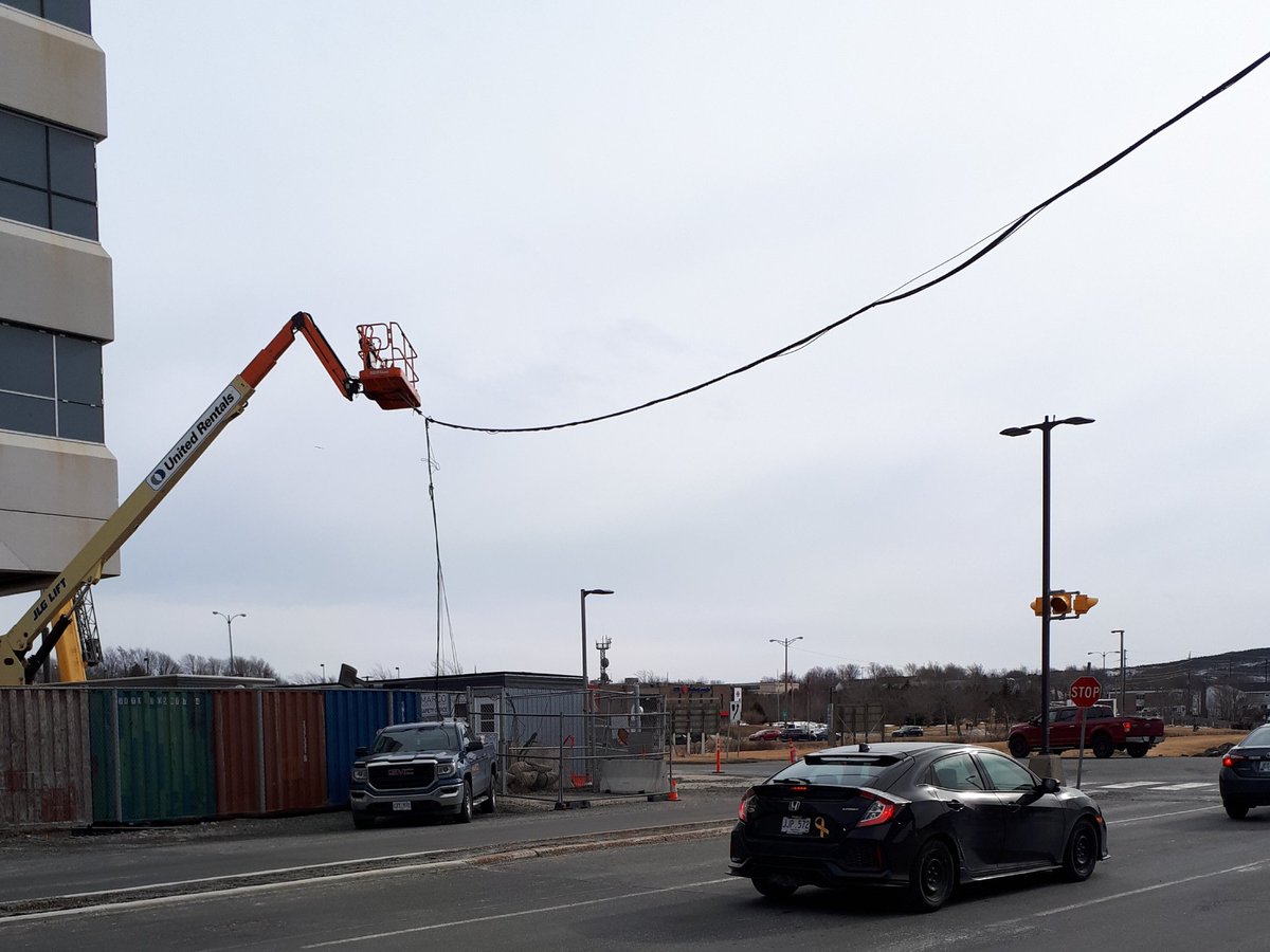 RedHedWudpecker's tweet photo. Looking forward to the future #workplacesafety / hazards training sessions for this temporary hydro pole solution. #workplacefail .@SafetyNL .@Marcogroup .@JPS_GovNL .@MemorialU .@UnitedRentals .@NLHydro .@ServiceNL_ .@PremierofNL #nltraffic https://t.co/ZjFLEBXBY0