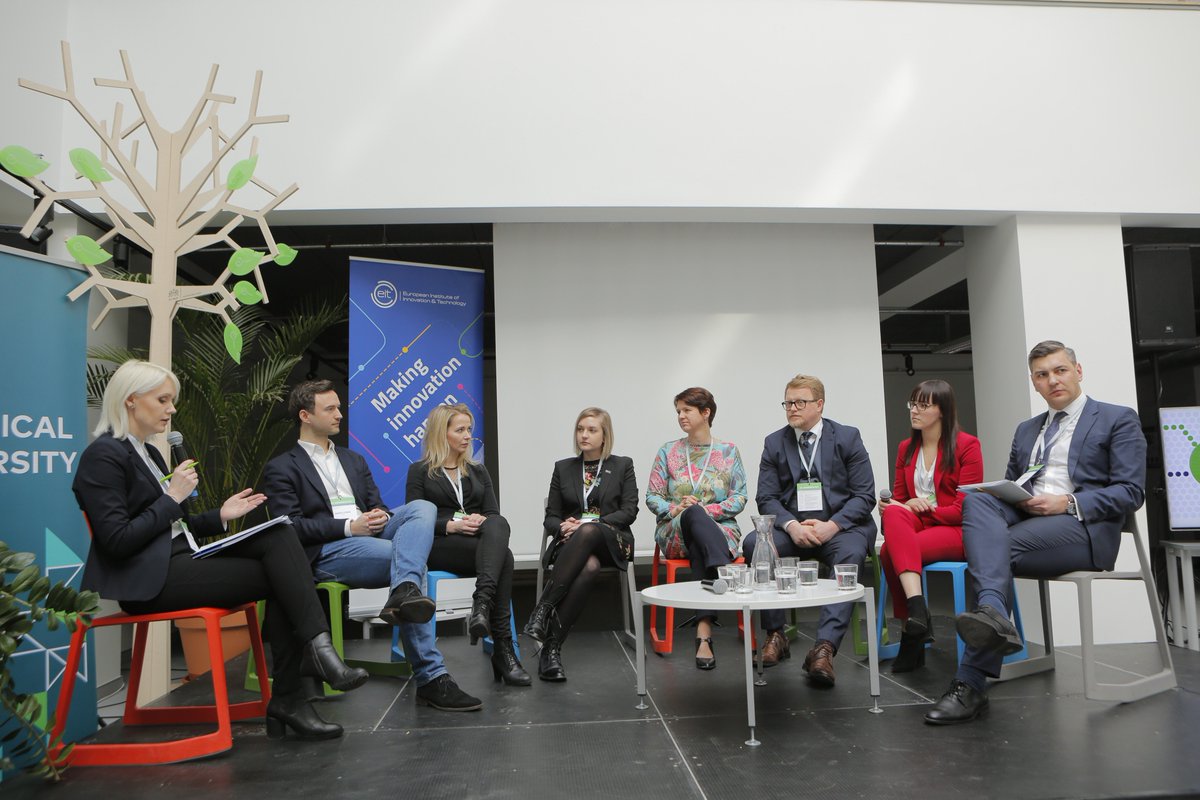 EITeu's tweet photo. The final message of the panellists is actually a call for all stakeholders, from students and researchers, to #entrepreneurs and institutional actors, to step forward, talk to each other, and help the people with ideas turn them into reality by sharing the risk. https://t.co/hAeFzuWDHb