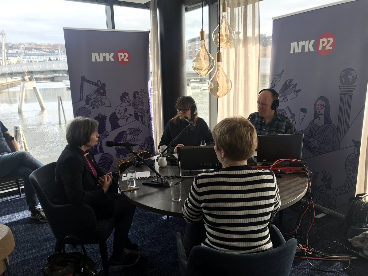 #verdibørsen sender direkte fra #kirkemøtet i Trondheim. Her med preses Helga Haugland Byfuglien om dåp.