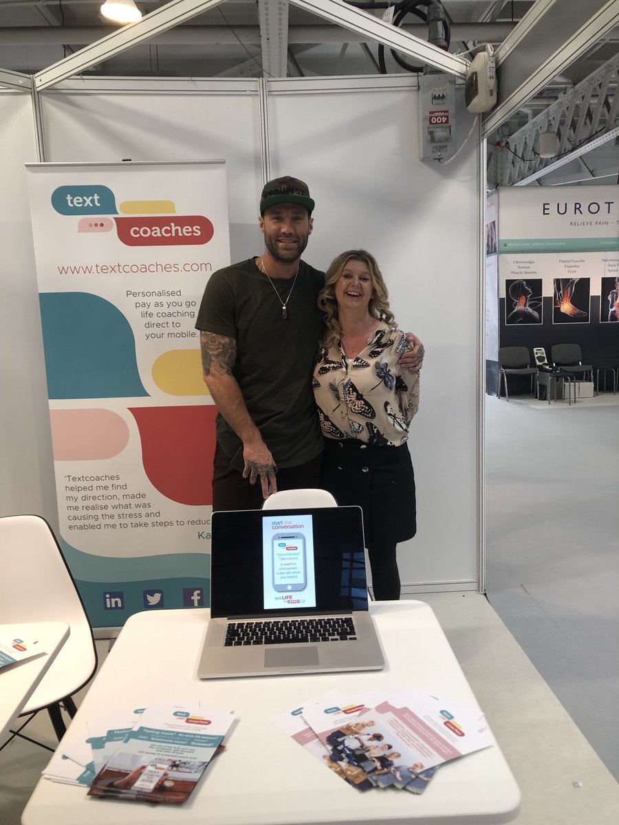 textcoaches's tweet photo. ⁦@ideal_home_show⁩ discussing text coaching with ⁦@CalumBest⁩ A trained coach at your fingertips 📱whenever you need it. Clear the fog, get focused &amp; take a step. #happy #ThursdayThoughts #Mindset #Mindfulness #coaching #life #lifecoaching #mentalhealth #stress #love https://t.co/GNfkx85Qsv