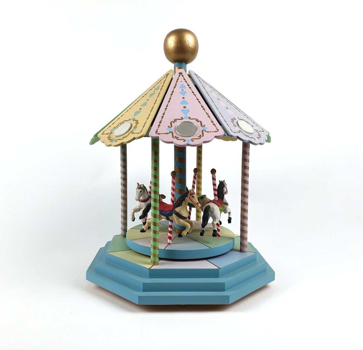 ManusAllerlei's tweet photo. #jetztgehtsrund mit dem #karussell die #nostalgie #spieluhr #spieldose von #enesco findest du bei #faruallerleisvintage im #etsyshop https://t.co/vEid5pvyKg