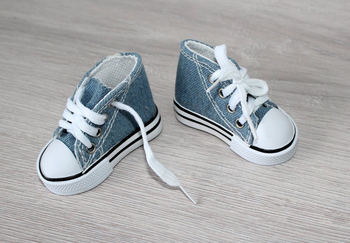 cskraft1's tweet photo. Worldwide shipping from Canada available at https://t.co/fIk0rduQeM  

New cute canvas sneakers shoes for #DisneyAnimation #dolls, #SashaDoll, #AGirlForAllTime already in the store https://t.co/DJB3PF3YNF https://t.co/ZD5Sk2HtLh
