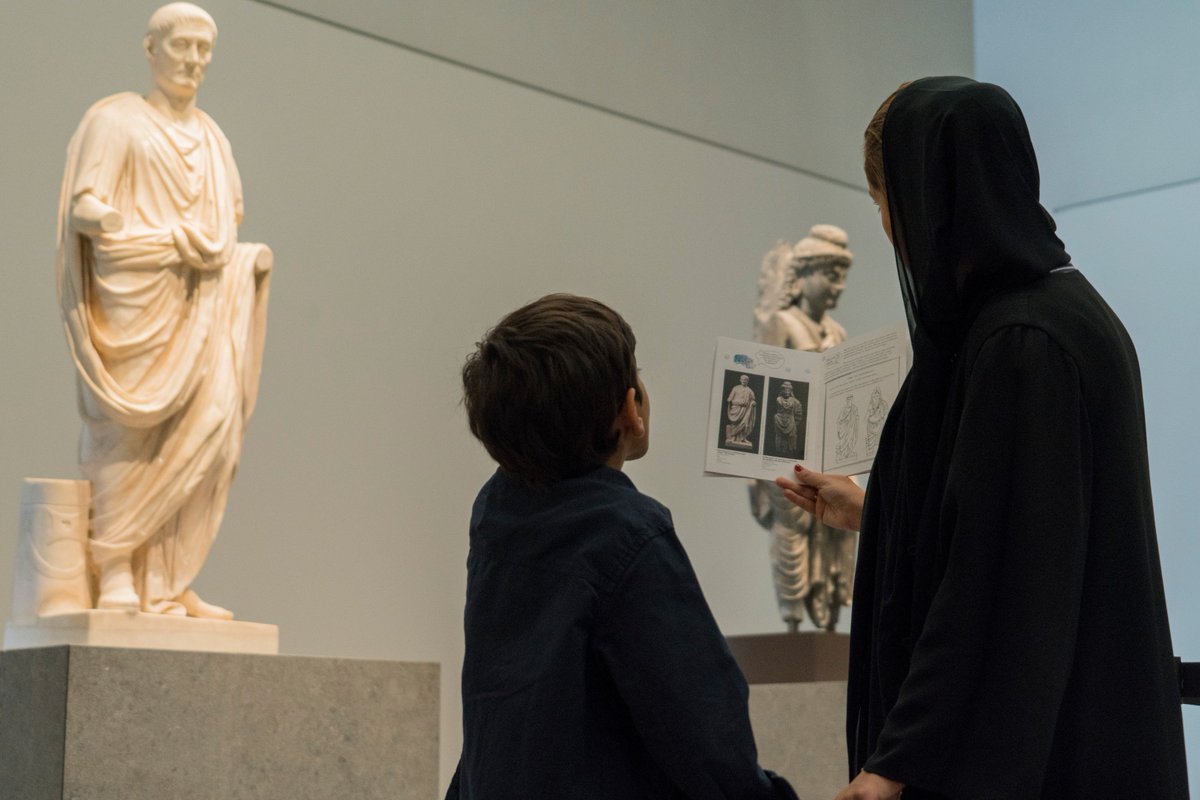 LouvreAbuDhabi's tweet photo. Family first this weekend! Join us for workshops, tours and drawing sessions inspired by our “Rembrandt, Vermeer &amp; the Dutch Golden Age” exhibition. Free with your museum ticket. #MastersOfToday
Book now: https://t.co/Z0SuBucA6F https://t.co/vO7pBA42en