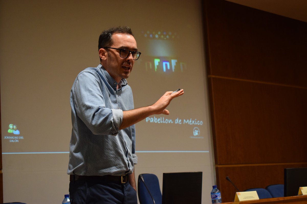 ConsejoSocialUS's tweet photo. Ayer se inauguró en el Pabellón de México la quinta edición del programa "Desarrolla tu talento" con una conferencia impartida por @pilomartin sobre cómo hablar en público.

#DesarrollaTuTalentoUS #ConsejoSocialUS https://t.co/RNUarOyzFi