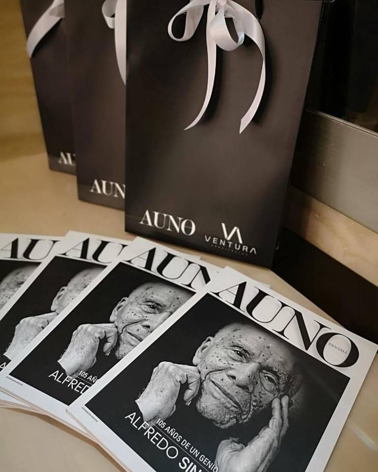 AunoPanama's tweet photo. Cuatro años siendo la vitrina de lo más AUNO de Panamá, este nuevo ejemplar se merece una edición de lujo que rinde un especial homenaje al maestro #AlfredoSinclairBallesteros !!!!! 🎨🖌️🖼️
con el patrocinio de @venturaarquitectos. https://t.co/F4Aa0II113