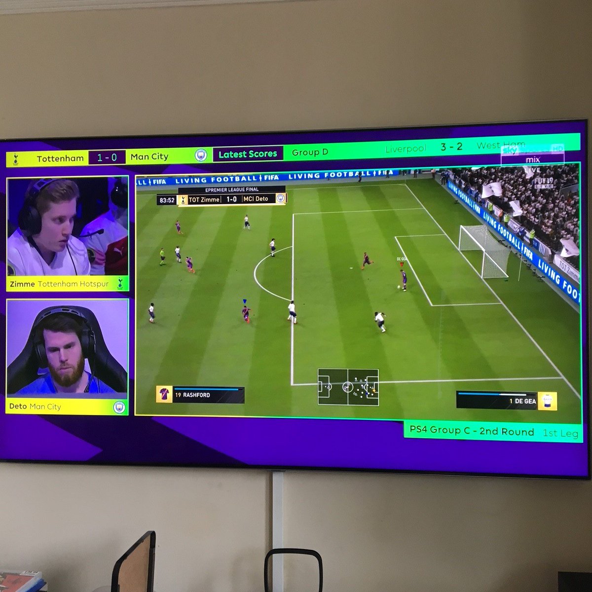 BitPrint_shop's tweet photo. #ePremierLeague is now on #skysport - shows how far the #eSports industry has come. Plus always good to see #Spurs beating #ManCity 😂⚽️🎮

#football #soccer #gaming #fintech #FIFA #FIFA19 #Tottenham #PremierLeague #computing #PlayStation4 #XboxOne #PS4 #games #ePL #bitcoin #BTC https://t.co/vd6BjC9wwF