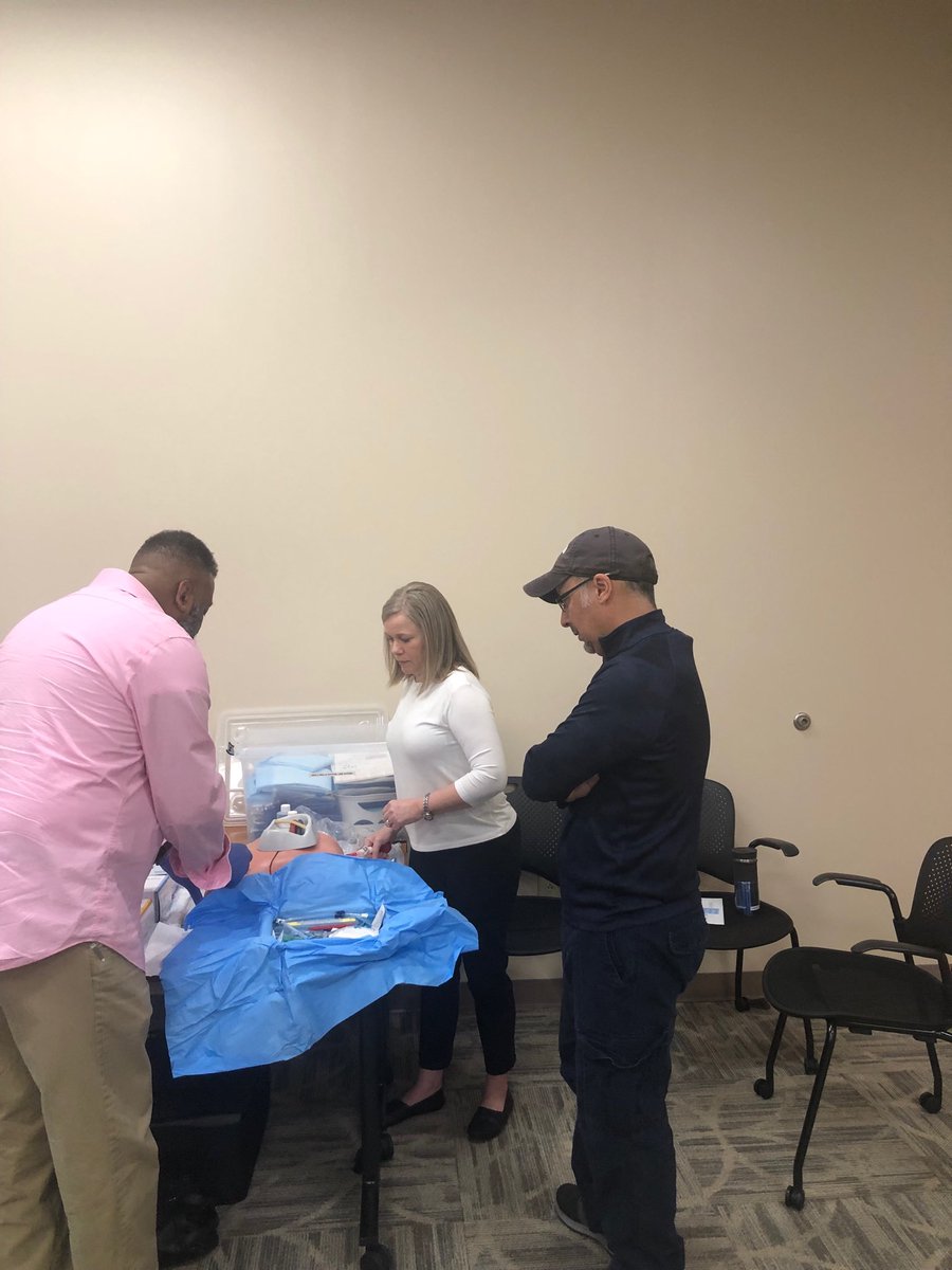 CctrnNc's tweet photo. UNC CarolinaAirCare Criticalskillsfair ⁦@UNCsim⁩ ⁦@jcompton27315⁩ https://t.co/KYxVmhgybm