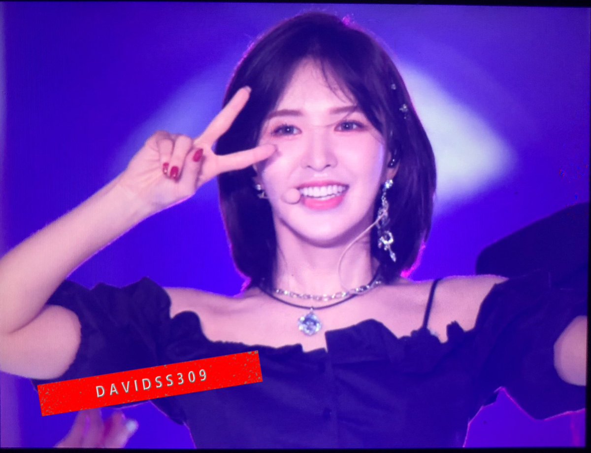 joohyeomn's tweet photo. Baejoohyunews: RT davidss309: [프리뷰] 190328 Monster Kpop Concert in Taipei P2
#레드벨벳 #RedVelvet #Irene #아이린 #Seulgi #슬기 #Wendy #웬디 #Joy #조이 https://t.co/iloQwNBWYu