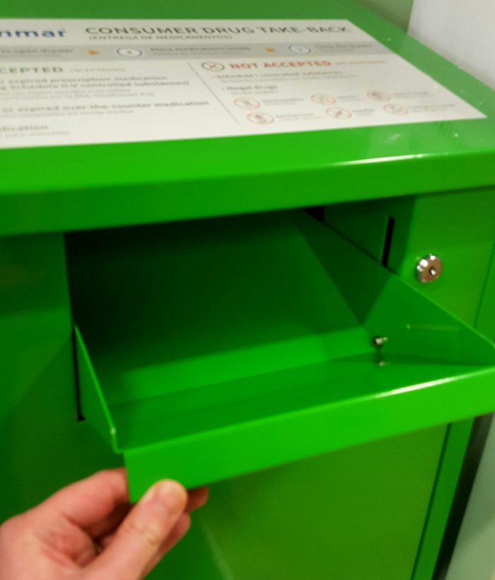 inablinkblog's tweet photo. April 27 is National Drug Take-Back Day. Clean out the medicine cabinet and safely dispose of medications at a @Life_In_Check Consumer Drug Take-Back Receptacle. Find out more here>> #ad https://t.co/PNRX2vzjpP #LifeInCheck #ConsumerDrugTakeBack https://t.co/x3Dr5nP2wF