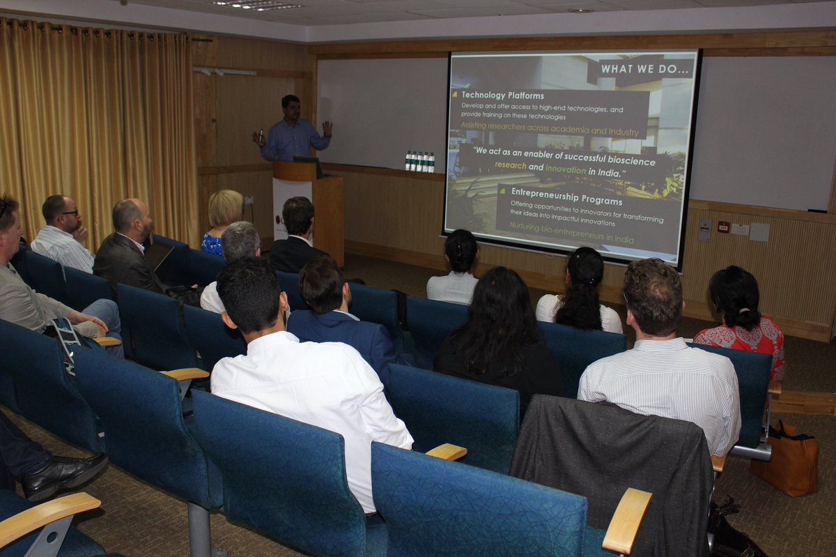 CCAMP_India's tweet photo. Researchers from @DTUtweet &amp; members of #Danish Embassy visited CCAMP &amp; discussed possible scale up of existing partnership to academia-industry collaborations for fostering impactful innovations in both countries. Visitors toured CCAMP facilities including the BLiSC #CryoEM https://t.co/wWwO5CSaP9