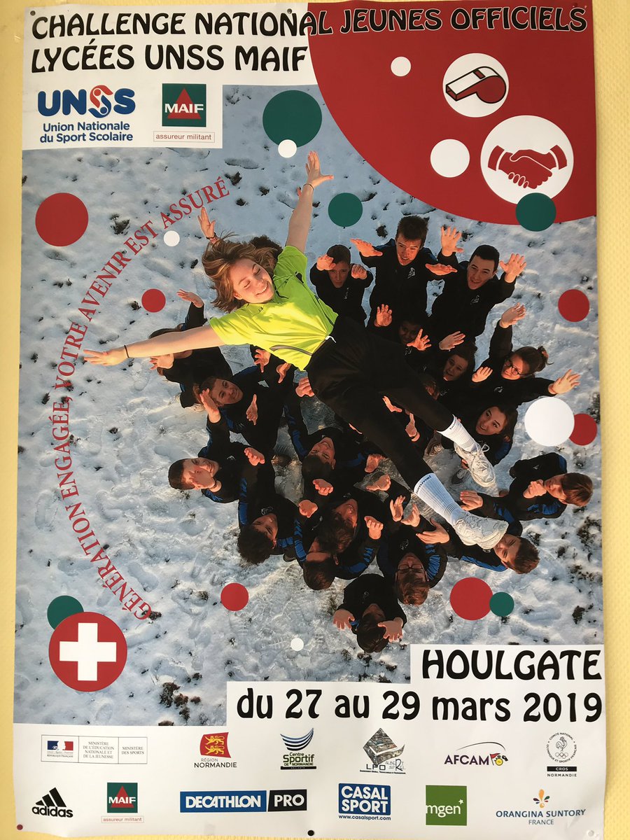 LPo_Sorel14's tweet photo. Les élèves de l’option EPS du #lycéeAlbertSorel #Honfleur organisateurs du Challenge National Jeunes Officiels #ChallengeJO à #Houlgate @UNSS_CAEN @acCaen @acrouen https://t.co/omq3XgL67R