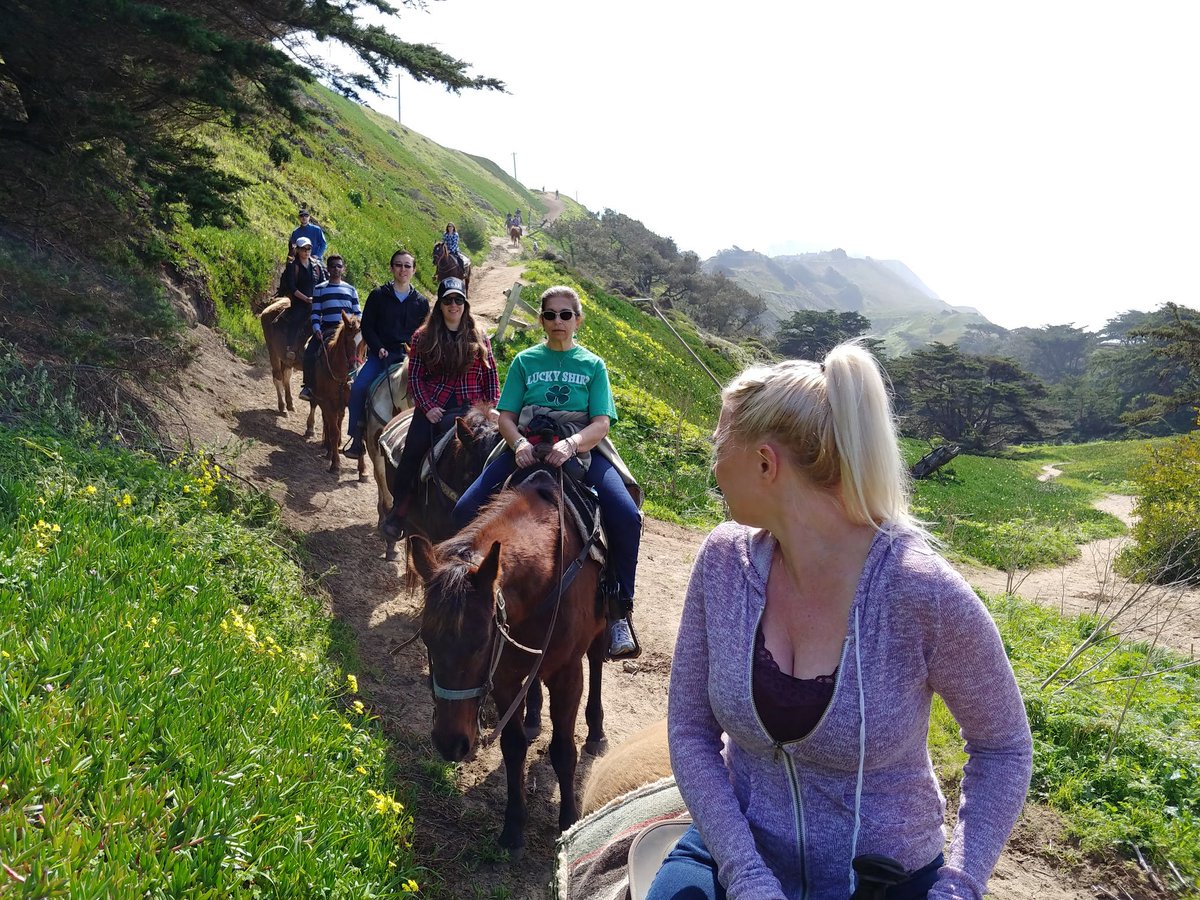 udbayarea's tweet photo. What more can you ask for? Our UD members had a wonderful day horseback riding on the beach 🐎 #udbayarea #horsebackriding #beachlife https://t.co/OjQs9TIoWf