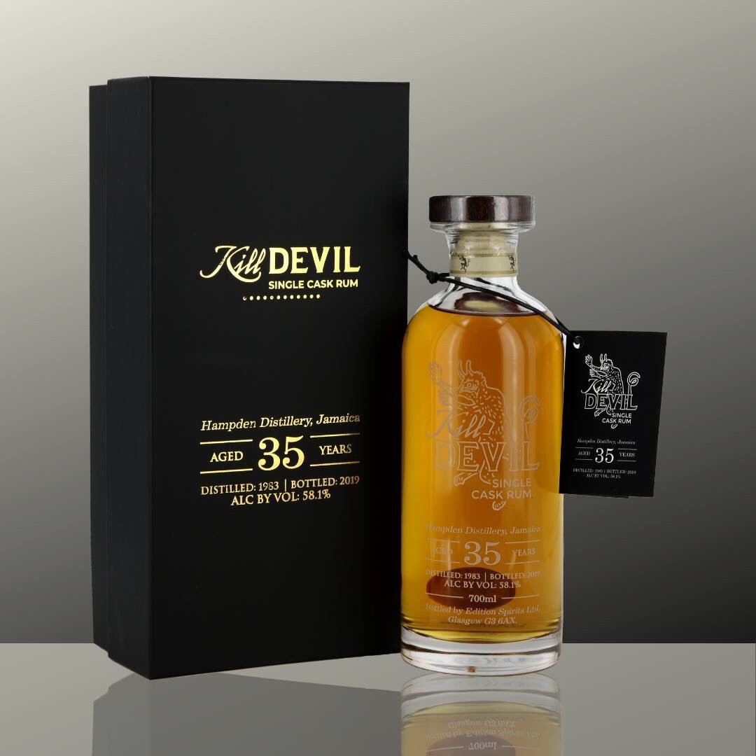 hlaingwhisky's tweet photo. Introducing a very exciting Kill Devil Single Cask Rum release; a 35 year old from Hampden Distillery in Jamaica. 

#rum #hunterlaing #rhum #singlecask #killdevil #killdevilrum https://t.co/S4qCCrFQOc