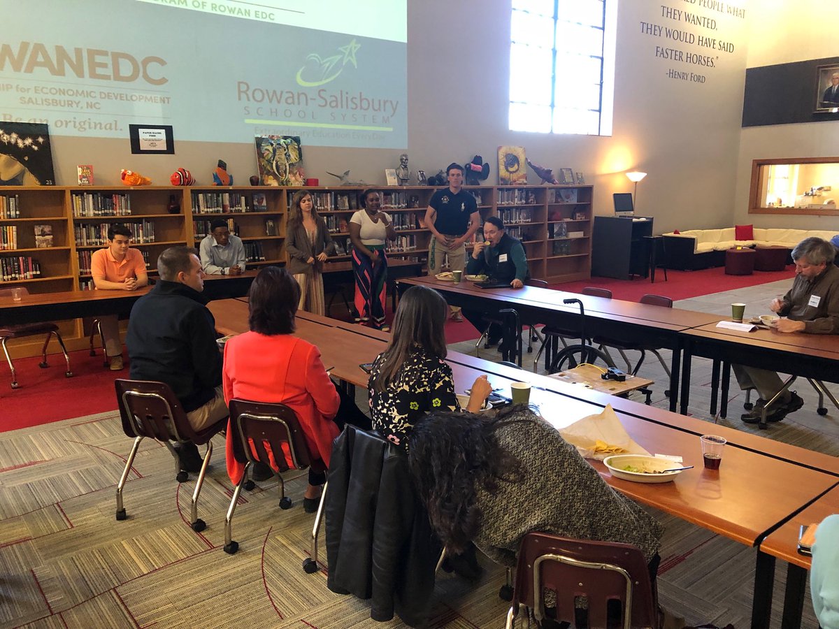 SBCoach_Stewart's tweet photo. Great day hosting the Rowan EDC meeting and also getting to showcase the hoverchair for manufactures to see. @a_p_johnson ⁦@brinkleyrowan⁩ ⁦@DefinedSTEM⁩ #engineering #makerbot ⁦@nxt_lvl_tech⁩  ⁦@tinkercad⁩ ⁦@HarborFreight⁩ ⁦@MSSCCredentials⁩ https://t.co/0Mq9zEBGbD