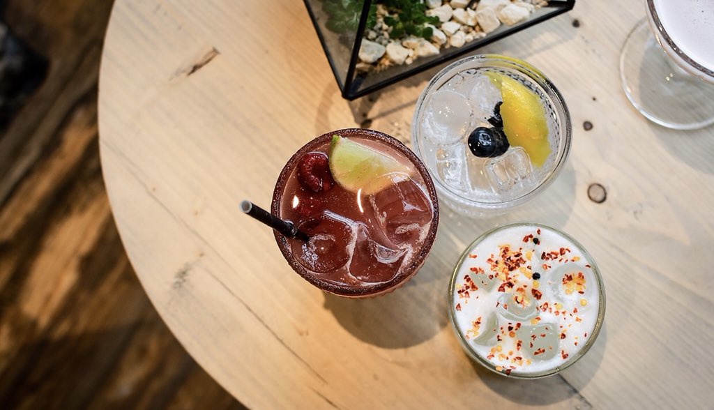 westendginfest's tweet photo. It’s the Final Weekend of the #WestGinFest2019 and we’ve got a little deal for you! Wristbands from £2 for the last 3 days! The wristband collection point for this weekend is @VestaEdinburgh 🍸
https://t.co/Jw3TAAFdIh https://t.co/zzU8x1SMEs