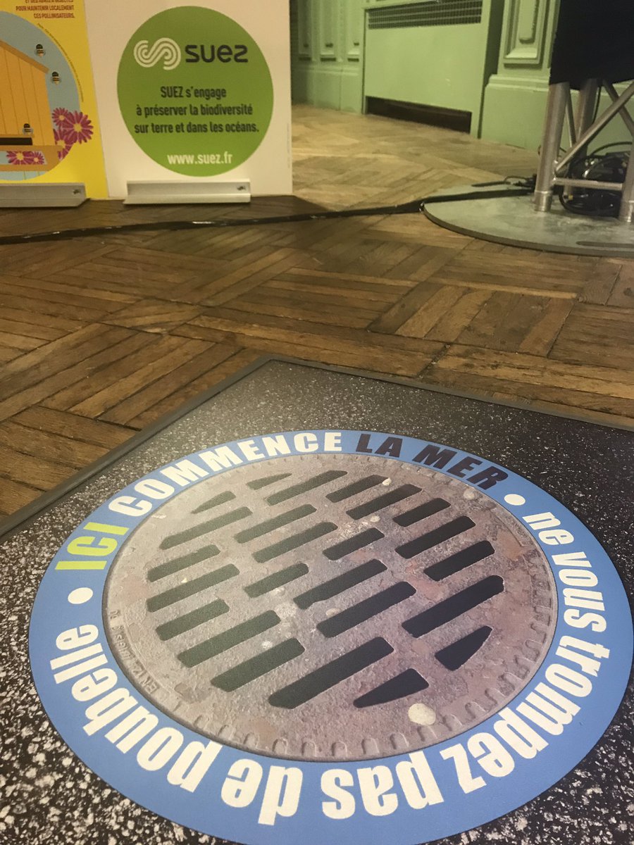 Marine_Scheffer's tweet photo. 👣 Randonnée de 6km au fil de l’#eau à pied, c’est écol’Eau 💧♻️ 
Le départ 🔜 samedi 30 mars à 14h30 à la salle des fêtes de #Montargis 🏁 
@suezFR partenaire des Journées du Développement Durable de @Montargis_ https://t.co/UigvrriLAm