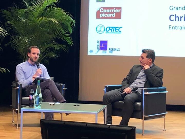 Christophe Pelissier entraîneur de <a href="/AmiensSC/">Amiens SC</a> « 50 nuances de jeunes dans l’entreprise » c est maintenant!