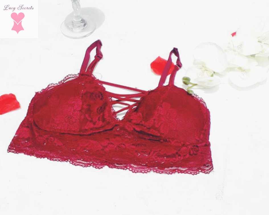 LacySecrets's tweet photo. Name: Mia
Number: 001
Size: One size
Colour: Black Maroon White Nude
Price: N2000
#LacySecrets #lacyfantasies #joslingerie #thelingerieshop https://t.co/QDiKHAwY4e
