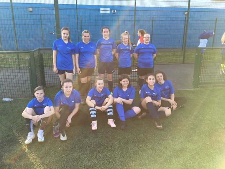 RavenettesU11's tweet photo. Well done to @NewbridgeHSch  winning 4-0 against Ivanhoe today. Newbridge team we’re all Ravenettes! @girlsfootball10 @U12Ravenettes @town_u11 https://t.co/VYe2CBP4GP