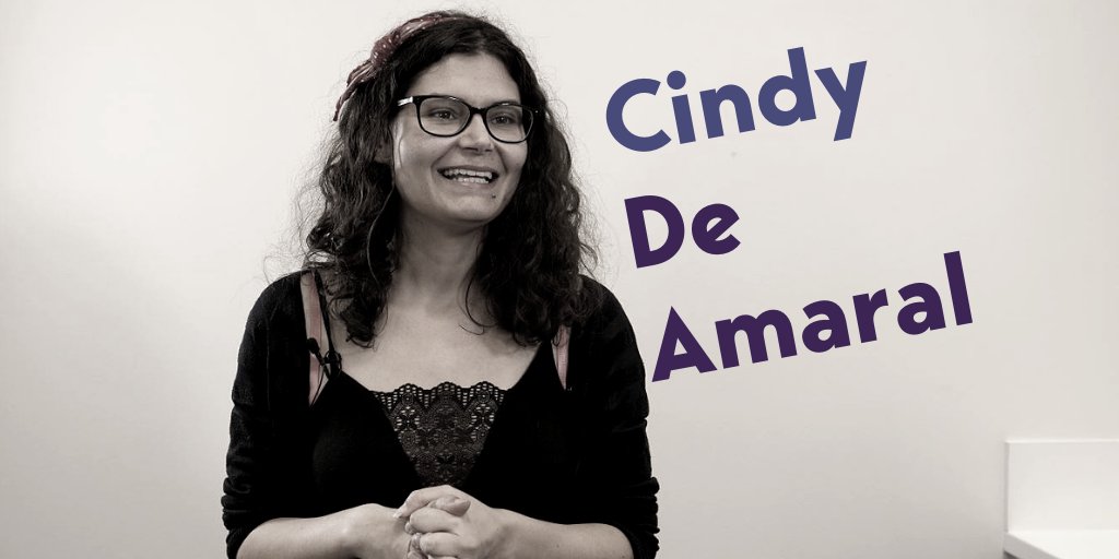 Hauteurs_UGA's tweet photo. Première candidate à entrer en scène : Cindy De Amaral du Laboratoire de linguistique et didactique des langues étrangères et maternelles (#LIDILEM - @UGrenobleAlpes). Son sujet de thèse traite de #réapprentissage en milieu #scolaire https://t.co/ujmDo2wSIv