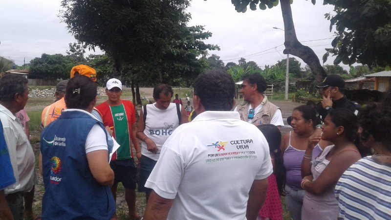 Gober_LosRios's tweet photo. En el recinto #Lechugal del cantón #Ventanas, se procedió a la entrega de los kit de aseo a familias afectadas por la #TemporadaLLuviosaEc #GobiernoEnAcción https://t.co/TV8JpEMuo2