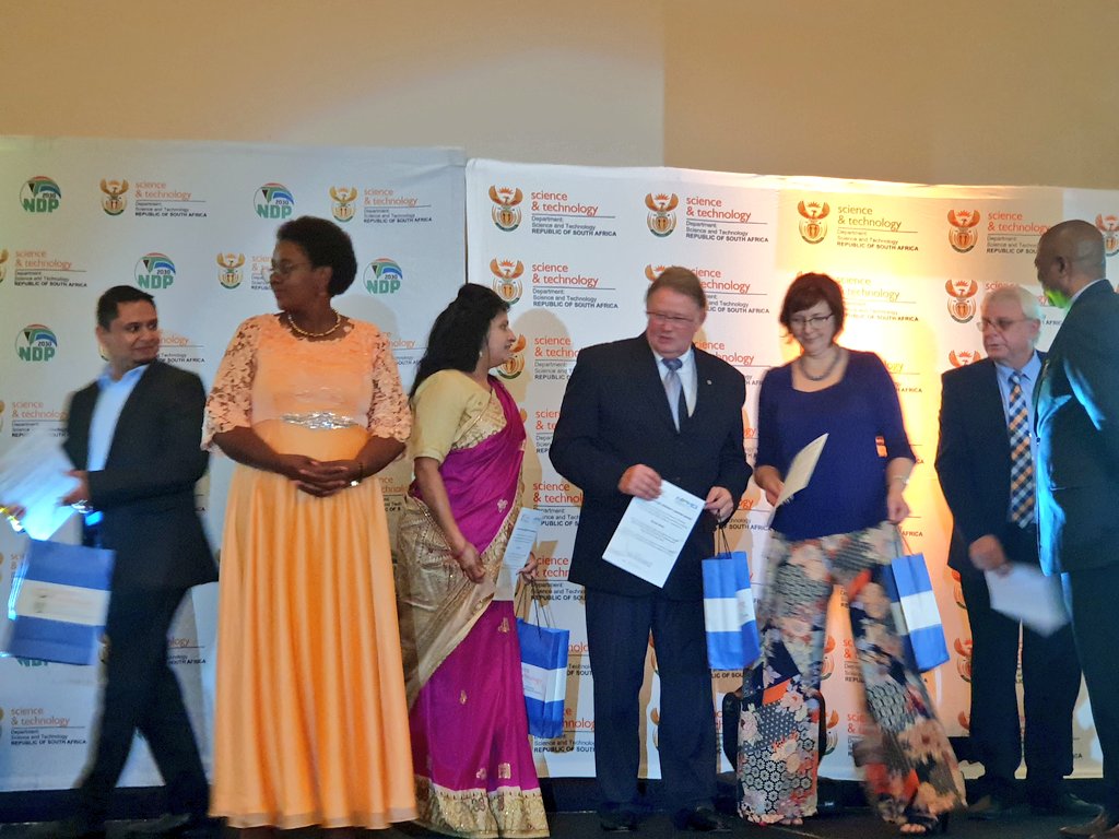 Hlengi's tweet photo. To this end, the South African government ๐ฟ๐ฆ is putting measures in place to ensure that the publicly funded research generates intellectual properties that will help grow the our economy - @mmKubayiNgubane
#IPCreators #IPGRANTS2019 @dstgovza @NIPMO https://t.co/D9OaJHGlDN